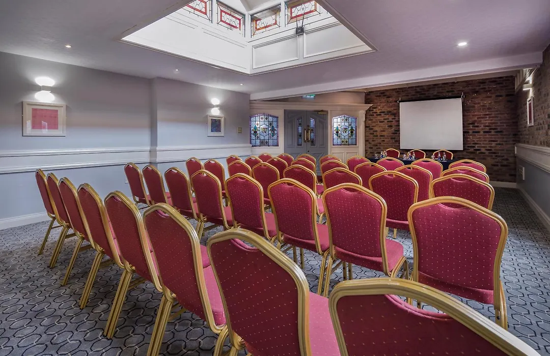 Treacys Oakwood Hotel, Shannon-1